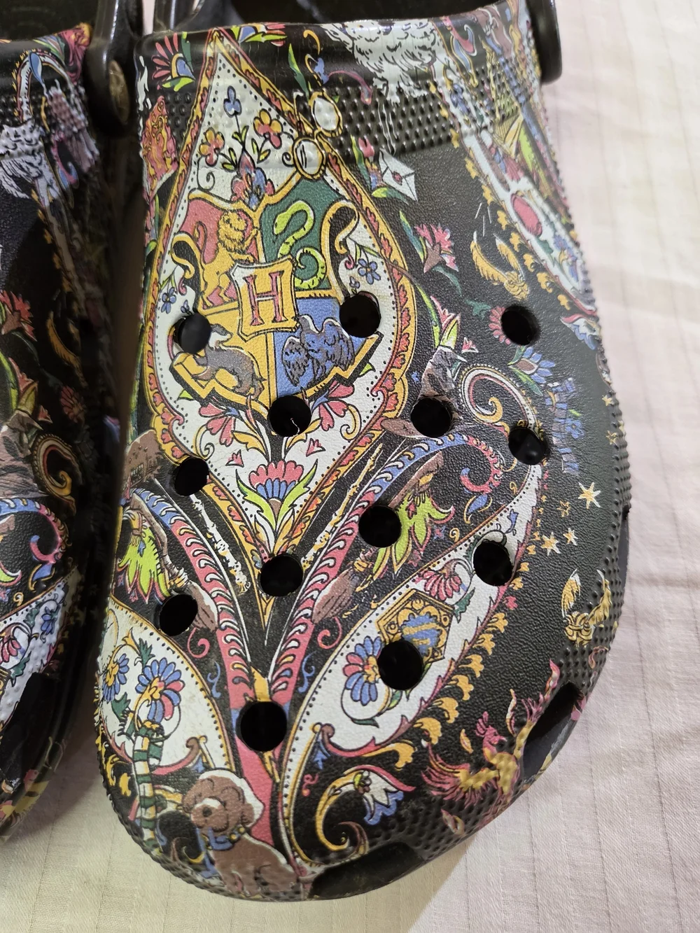 Crocs Adult Classic Collab Harry Potter x Vera Bradley Clogs Size 12Men 14Women